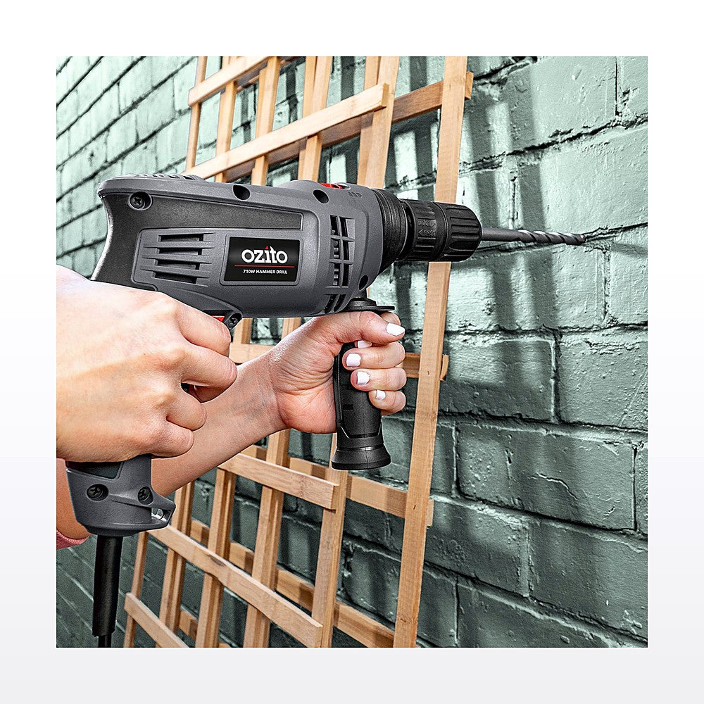 Ozito 710W Hammer Drill - image 4