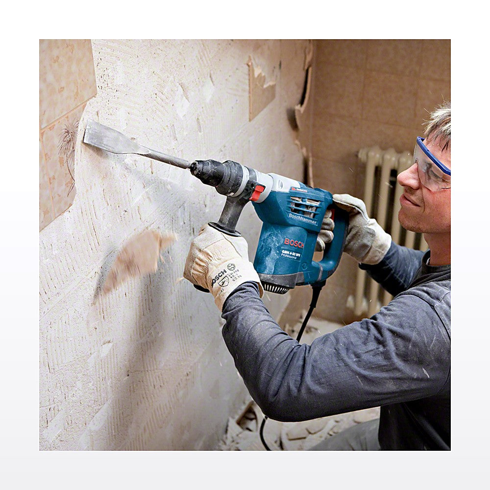 Bosch Professional 900W 4kg Rotary Hammer With SDS Plus - Skin Only - image 2