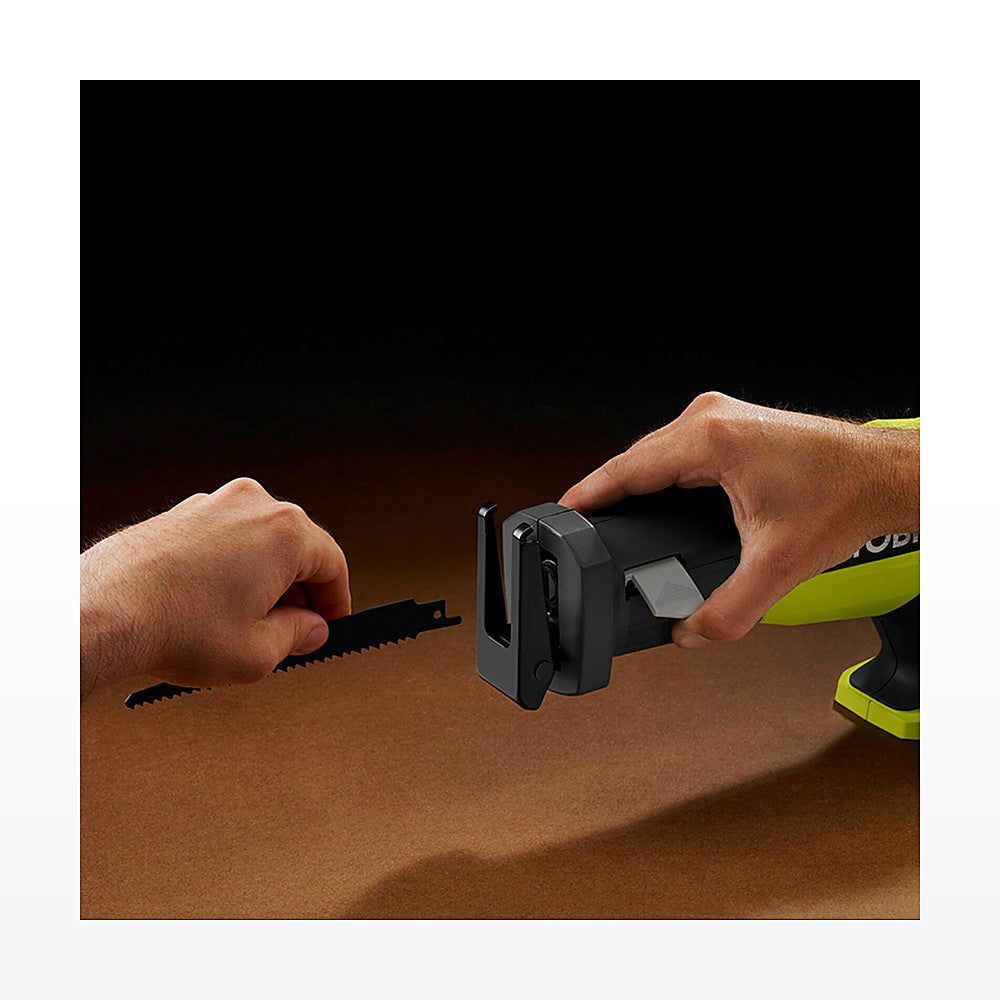 Ryobi 18V ONE+ Compact Reciprocating Saw 4Ah Kit - image 4