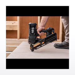 AEG 18V F-RAPID Limited Edition 2-Piece Nailer Combo 4.0Ah FORCE Kit - image 3