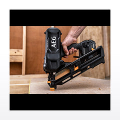 AEG 18V F-RAPID Limited Edition 2-Piece Nailer Combo 4.0Ah FORCE Kit - image 5